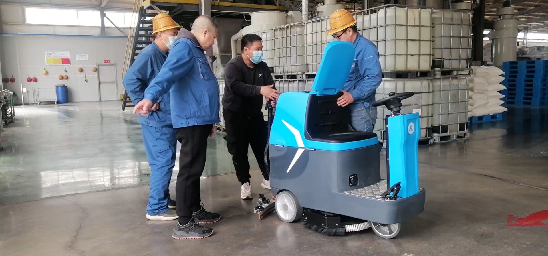 濟南德高農(nóng)牧 DJ61M.jpg